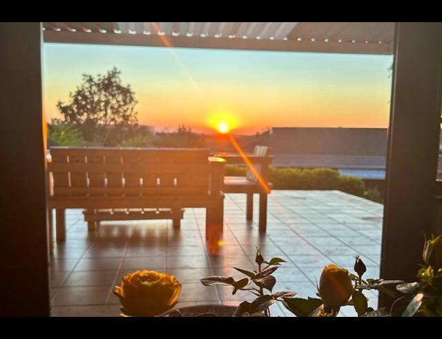 4 BEDROOM TOWNHOUSE FOR SALE IN HILTON GARDENS